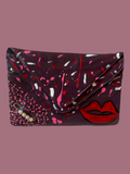 Kissy Clutch