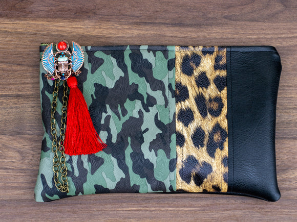 Multi Print Clutch